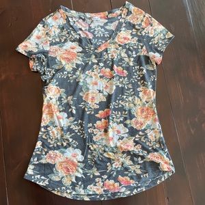 🌼 Floral Kismet Tee 🌼